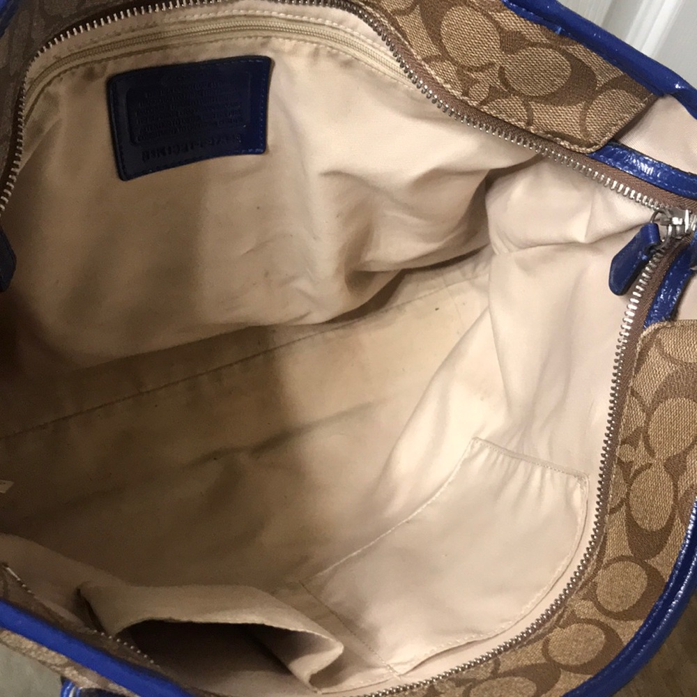 Coach Purse - Picture 6 of 6